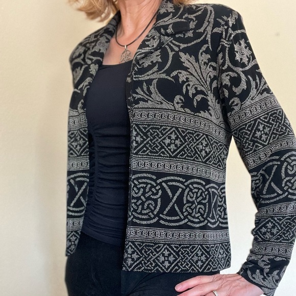 Ronni Nicole Jackets & Blazers - RONNI NICOLE BLAZER JACKET BLACK GRAY PRINT PETITE SIZE MEDIUM LIGHTWEIG…